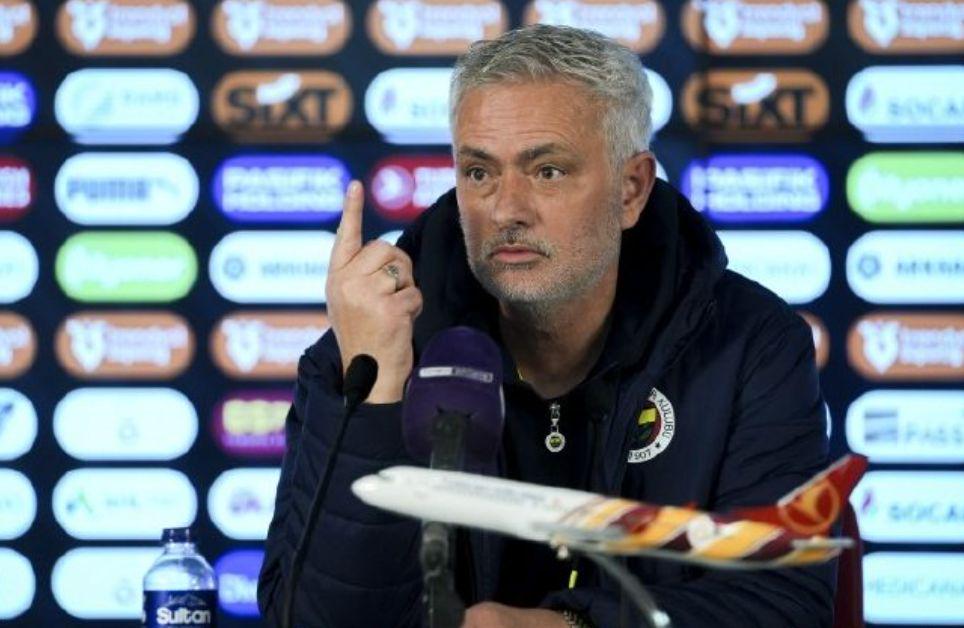 穆里尼奥希 穆里尼奥希