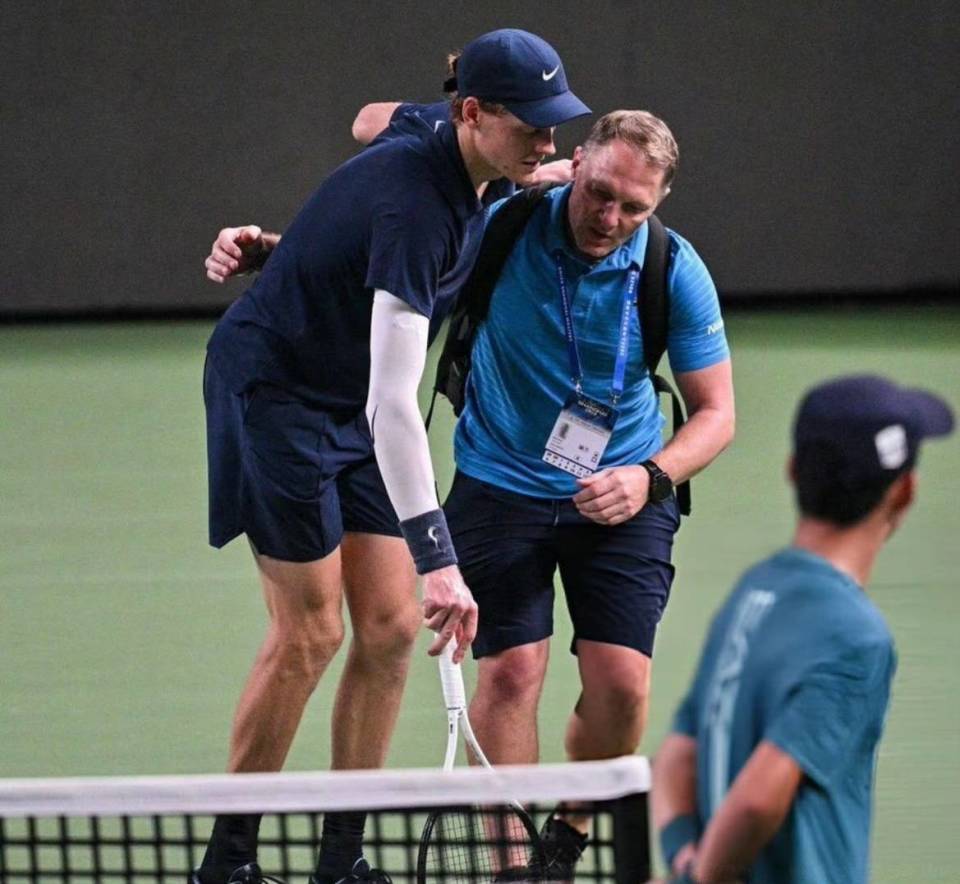 义辛纳是否, 一场真正的, src